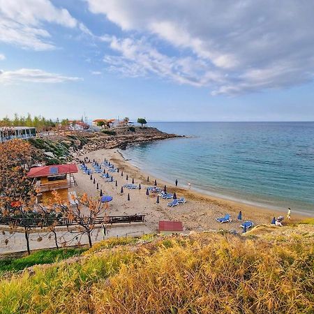 Villa Diana - 200 Meters From Kapparis, Fireman'S Beach Paralimni Exterior foto